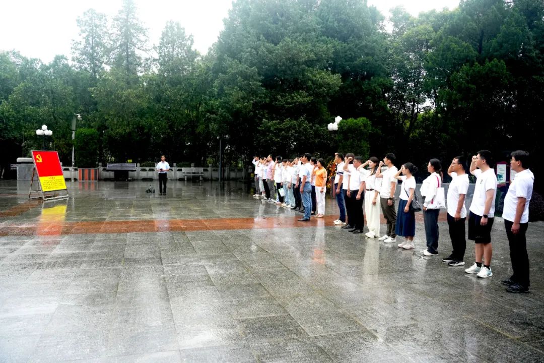 1754289533697738.jpg 3.jpg